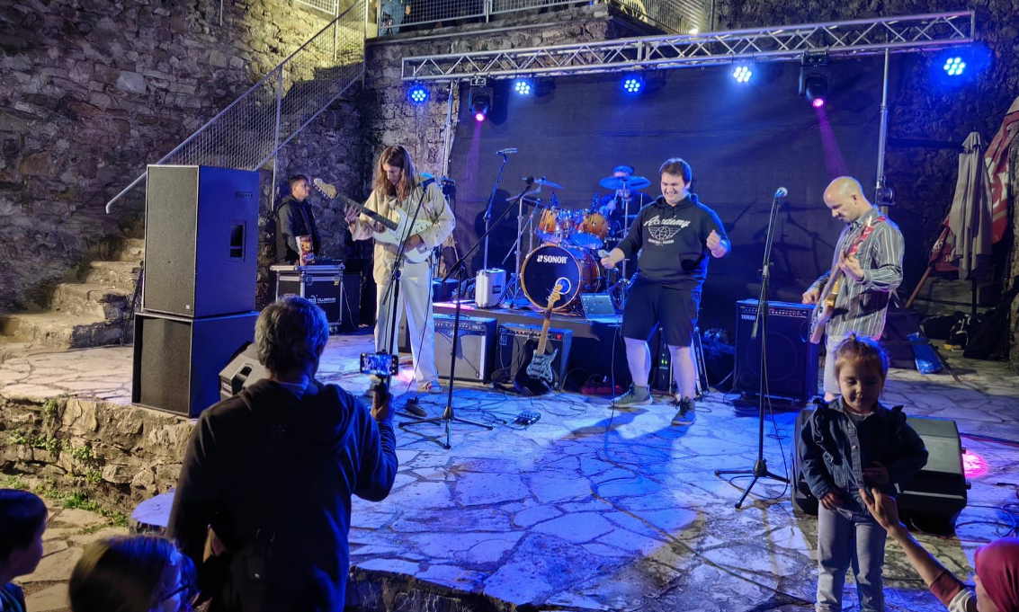 Bendovi iz Sarajeva, Zenice i Banja Luke obilježili noć rock'n'rolla na Vranduku
