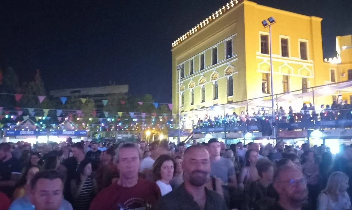 U Mostaru otvoreni Street Art i Jazz festival, publiku zabavlja i popularni bend TBF
