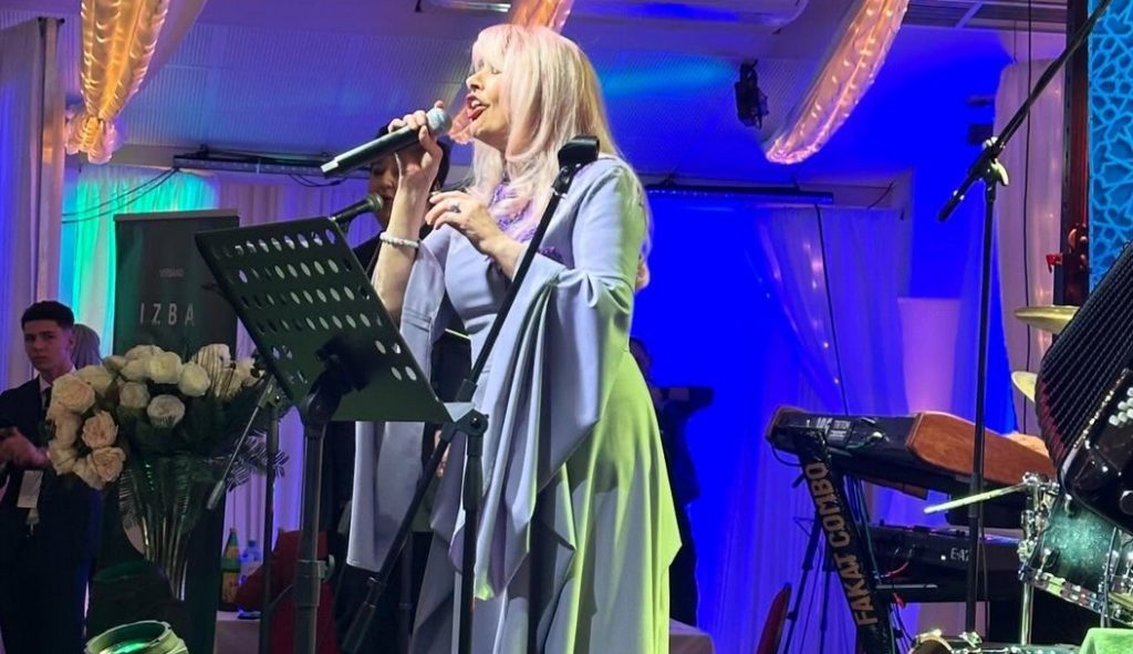 Diva sevdaha Hanka Paldum